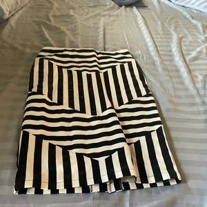 VENUS - Size 6 - Black/White - Worn once